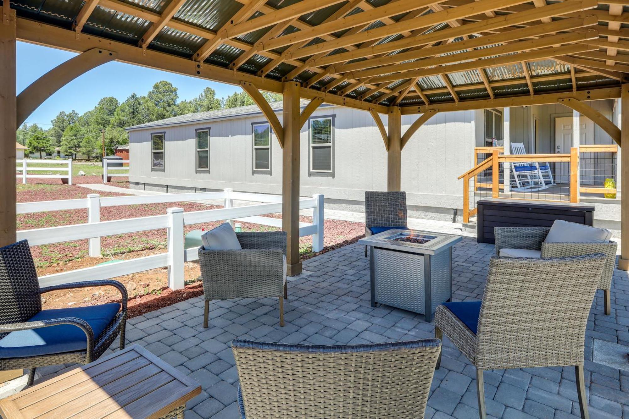 Williams Home With Fire Pit And Mountain Views! Exteriör bild